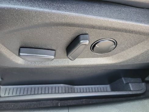 Certified 2023 Ford Edge ST-Line image 23