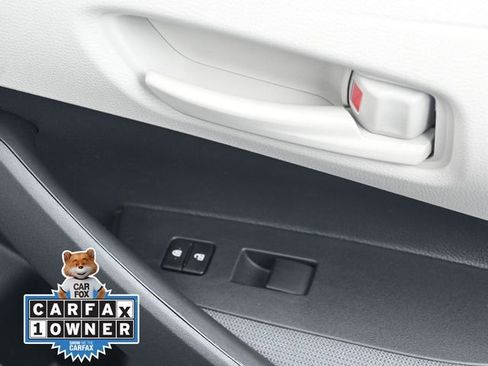Used 2025 Toyota Corolla LE image 18