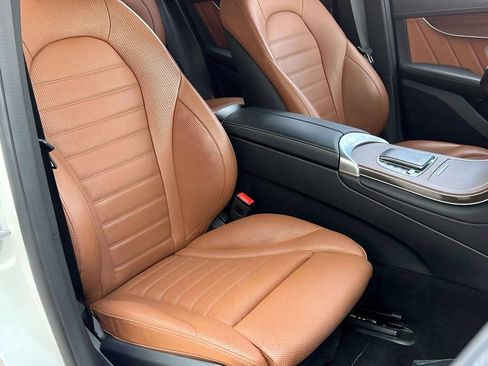 Used 2021 Mercedes-Benz GLC 43 AMG 4MATIC image 10