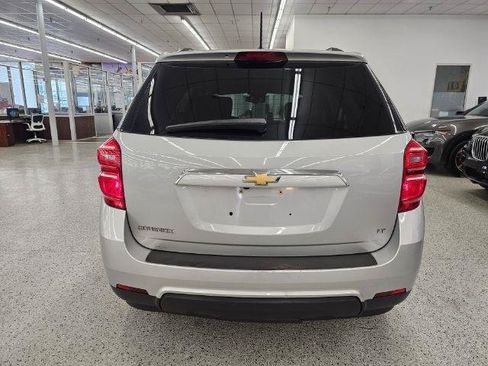 Used 2017 Chevrolet Equinox LT w/ Convenience Package FWD image 6