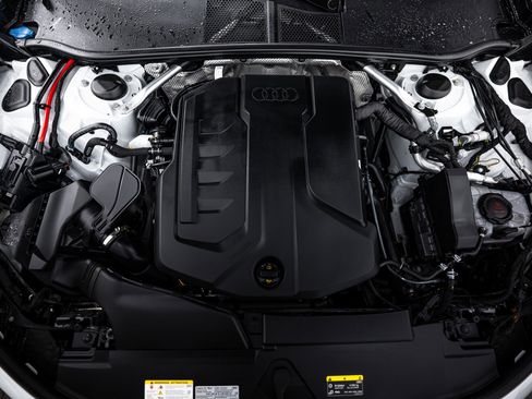 Certified 2025 Audi A5 2.0T Premium w/ Convenience Package image 16