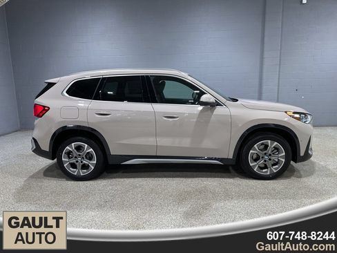 New 2026 BMW X1 xDrive28i w/ Convenience Package AWD/4WD image 2