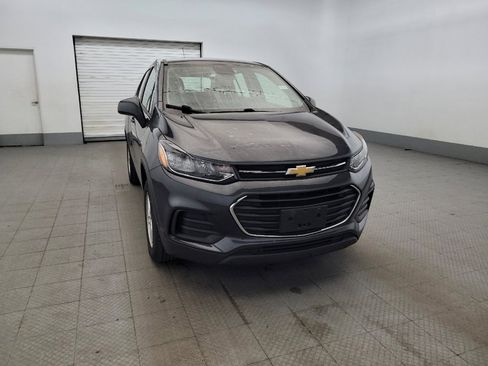 Used 2019 Chevrolet Trax LS w/ LPO, Cargo Package AWD/4WD image 14