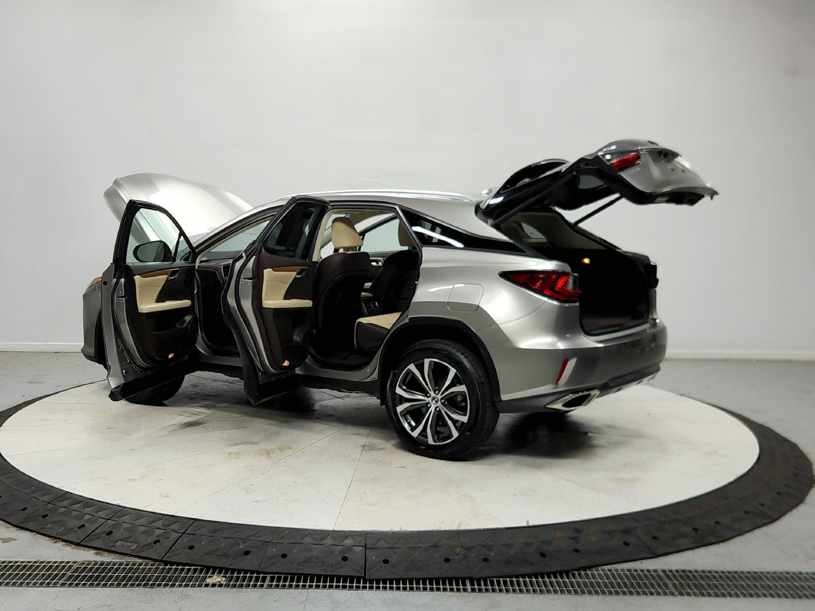 Used 2019 Lexus RX 350 FWD image 14