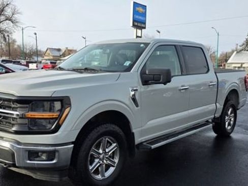 Used 2024 Ford F150 XLT image 3