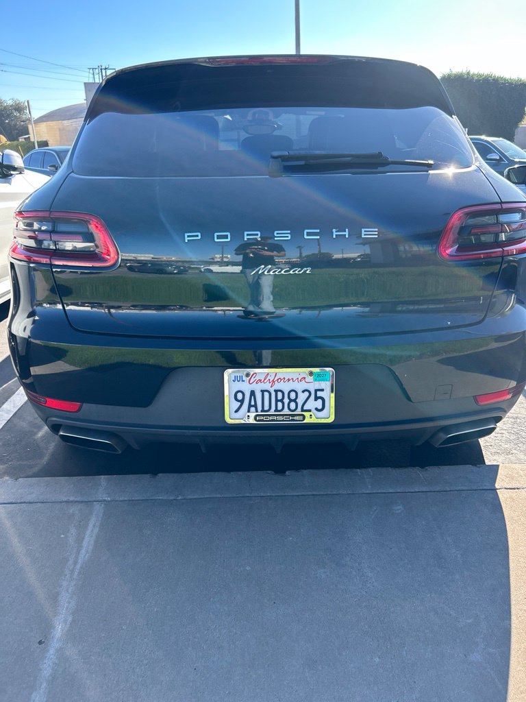 Used 2018 Porsche Macan AWD/4WD image 4