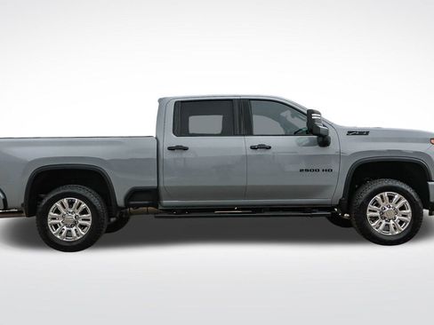 Used 2024 Chevrolet Silverado 2500 LTZ w/ LTZ Plus Package image 4