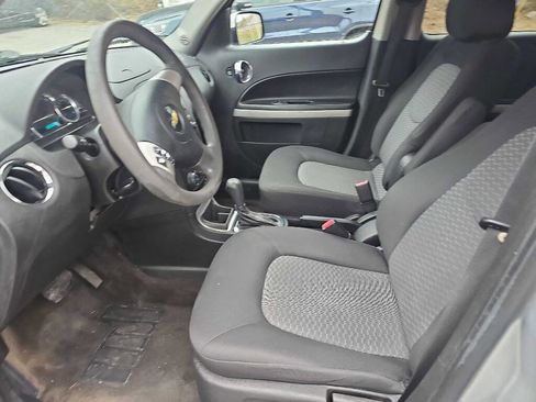Used 2011 Chevrolet HHR LT image 13