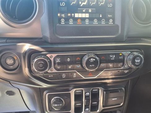 Certified 2020 Jeep Wrangler Unlimited Sport S image 20