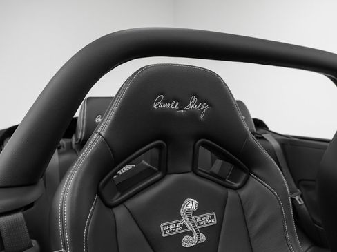 Used 2012 Ford Mustang Shelby GT500 w/ Electronics Pkg image 30