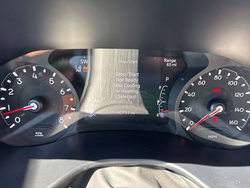 Used 2025 Jeep Compass Limited AWD/4WD image 39