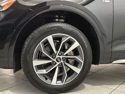 Used 2023 Audi Q5 2.0T Premium Plus w/ Premium Plus Package image 15