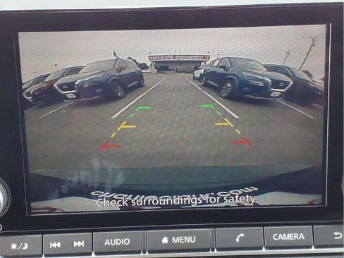 Certified 2024 Nissan Rogue S FWD image 16