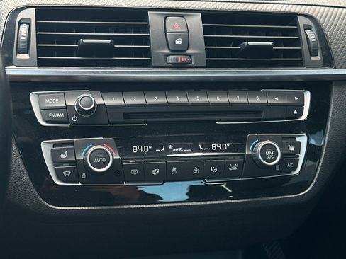 Used 2018 BMW M2 RWD image 16