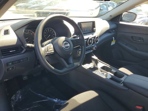 New 2025 Nissan Sentra S image 15