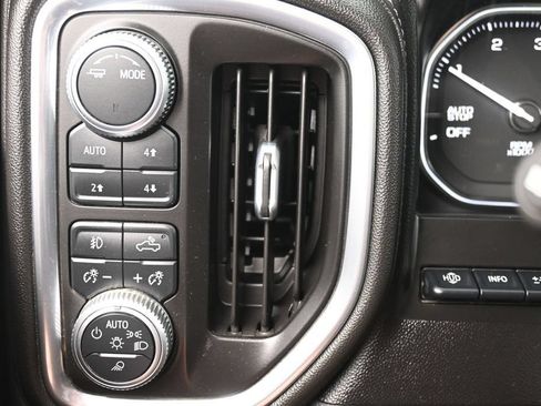 Used 2020 GMC Sierra 1500 Denali w/ Denali Ultimate Package AWD/4WD image 15
