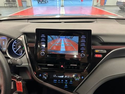 Certified 2024 Toyota Camry LE FWD image 22