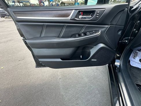 Used 2019 Subaru Legacy 2.5i Limited image 31