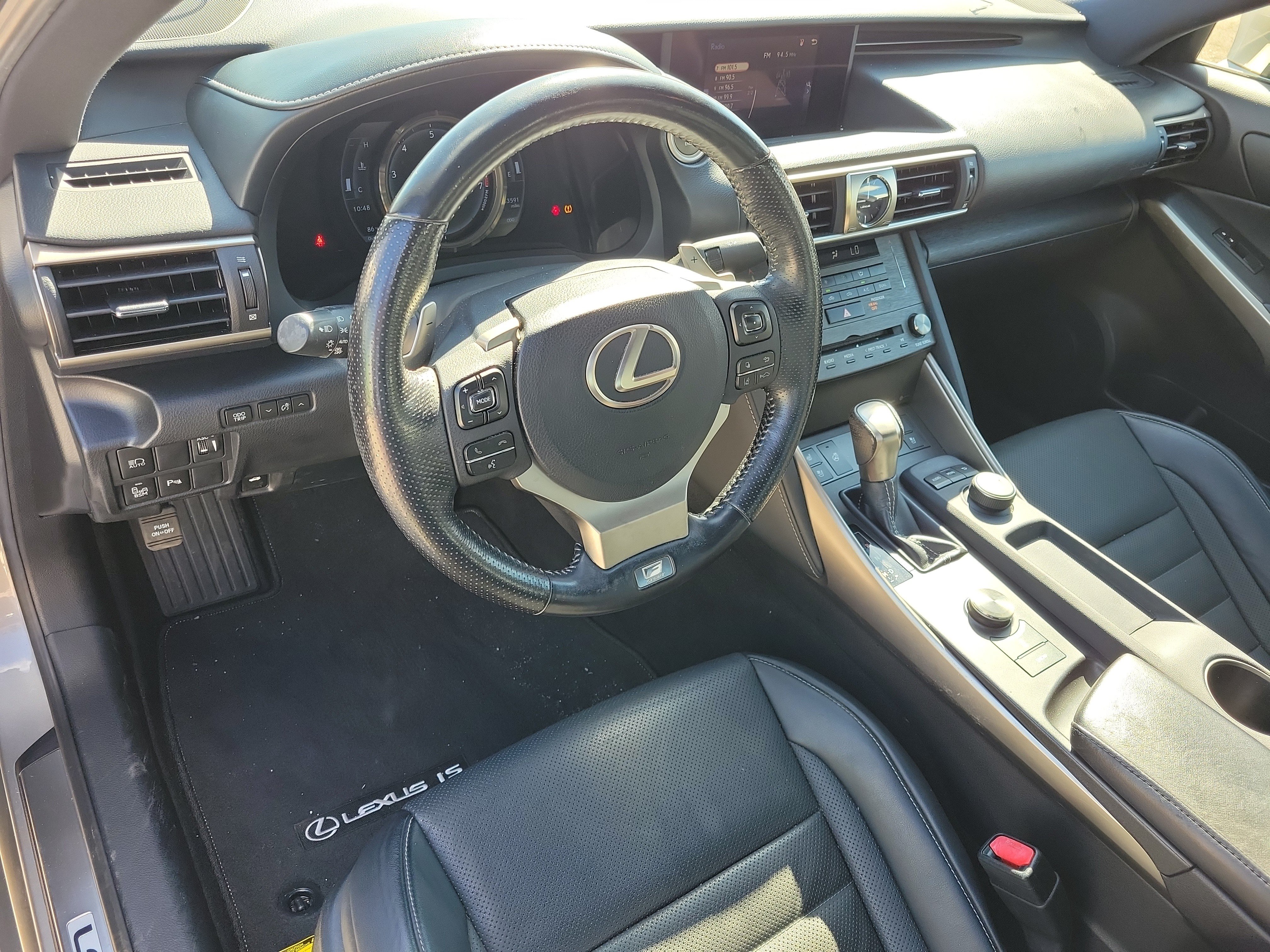 Used 2020 Lexus IS 300 F Sport w/ F Sport Package RWD image 14