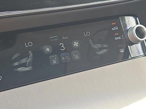 New 2026 Genesis GV70 2.5T Select image 26