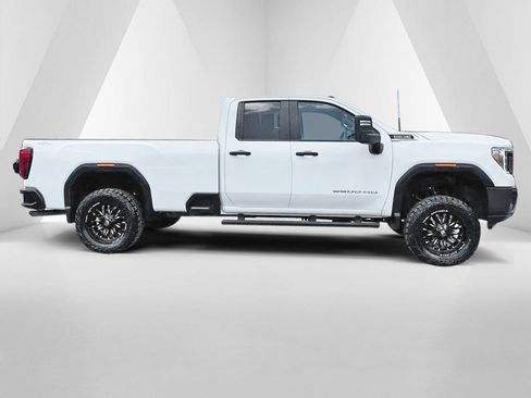 Used 2022 GMC Sierra 2500 Pro w/ Convenience Package AWD/4WD image 9
