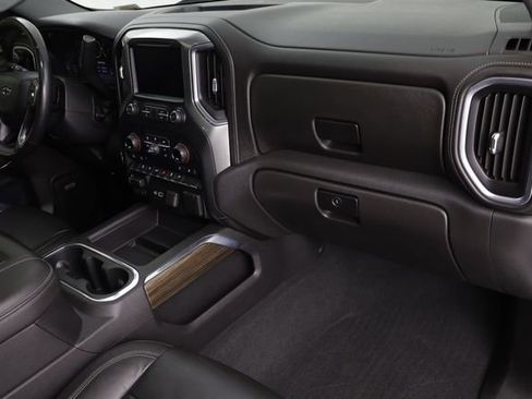 Used 2020 Chevrolet Silverado 1500 LT Trail Boss image 22