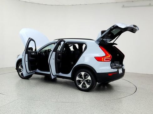 New 2026 Volvo XC40 B5 Plus w/ Protection Package Premier image 12