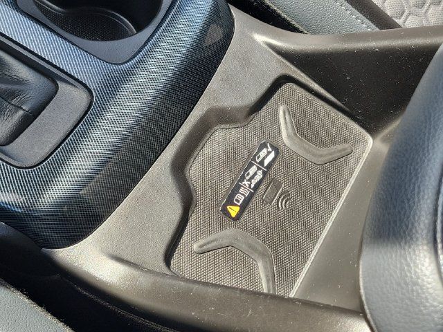 Used 2019 Chevrolet Colorado Z71 AWD/4WD image 22