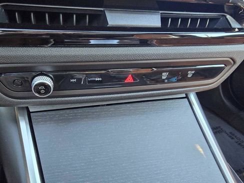 New 2025 BMW 230i xDrive Coupe w/ Premium Package image 13