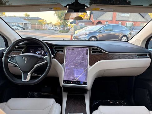 Used 2017 Tesla Model X 100D AWD/4WD image 9