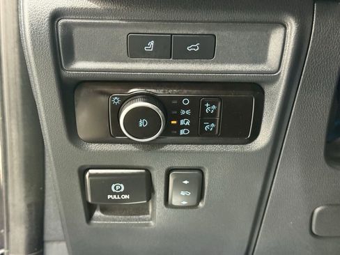 Used 2023 Ford Expedition Max Limited image 38