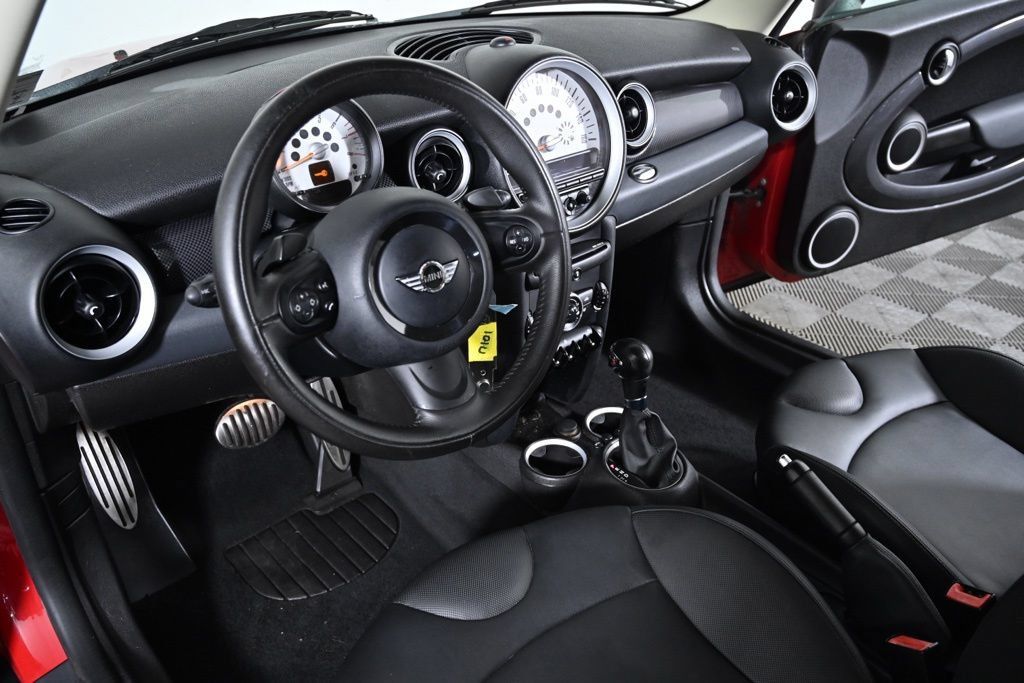 Used 2011 MINI Cooper Clubman S FWD image 10