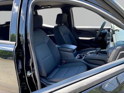 Used 2023 Chevrolet Colorado Trail Boss w/ Advanced Trailering Package AWD/4WD image 19