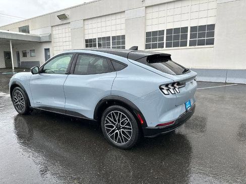 Certified 2024 Ford Mustang Mach-E Premium AWD/4WD image 4