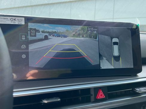 New 2025 Kia Sorento SX FWD image 26