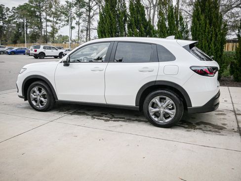 Certified 2026 Honda HR-V LX image 7