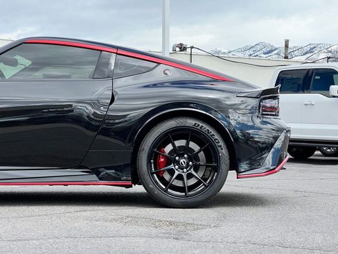 New 2024 Nissan Z NISMO w/ Floor Mat Package image 39