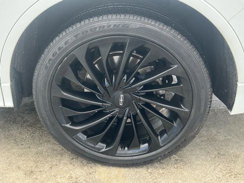 Used 2022 Lincoln Aviator Reserve w/ Equipment Group 201A image 20