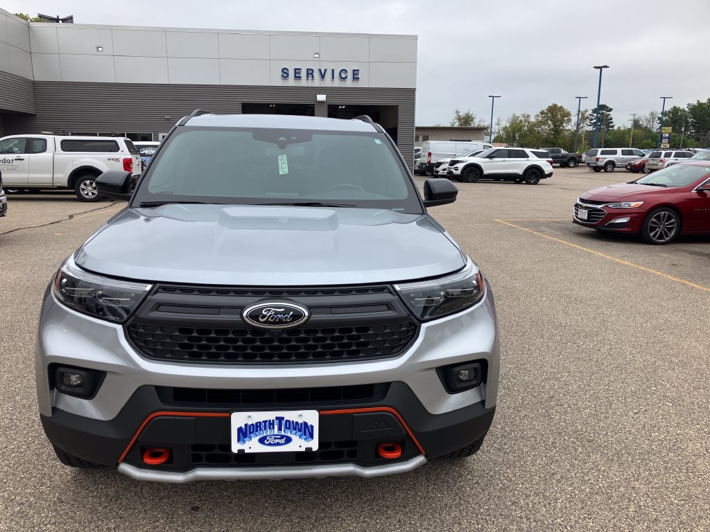 Used 2023 Ford Explorer Timberline w/ Timberline Technology Package AWD/4WD image 4