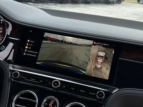 Used 2020 Bentley Continental GT image 12