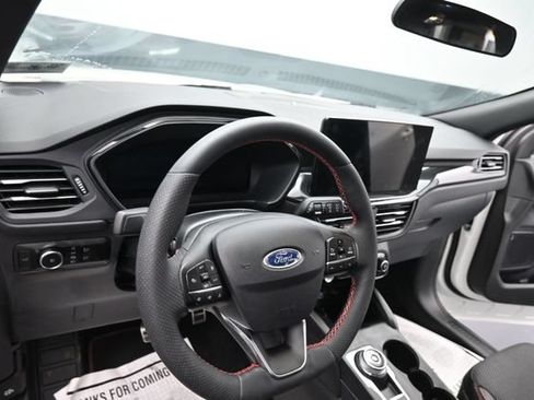 Used 2023 Ford Escape ST-Line Select w/ Tech Pack #2 AWD/4WD image 15