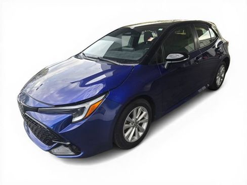 Used 2023 Toyota Corolla SE w/ SE Premium Package FWD image 8