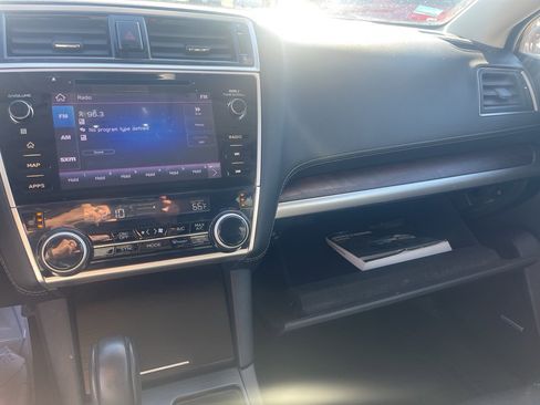 Used 2019 Subaru Outback 2.5i Limited image 23