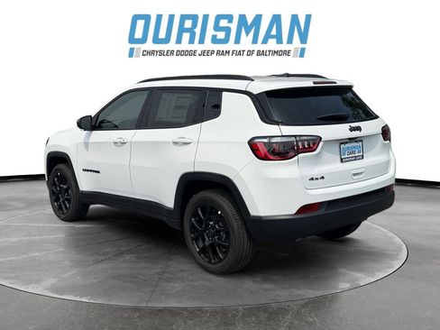 New 2026 Jeep Compass Latitude AWD/4WD image 4