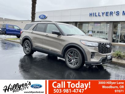 New 2026 Ford Explorer ST w/ Sun And Sound Package