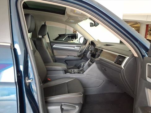 Used 2023 Volkswagen Atlas SE AWD/4WD image 22