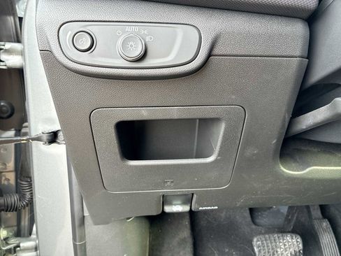 Certified 2024 Chevrolet TrailBlazer LT w/ Convenience Package image 17