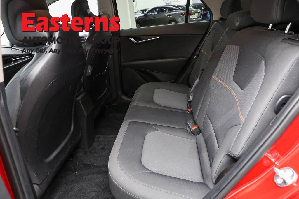 Used 2025 Kia Niro LX FWD image 22