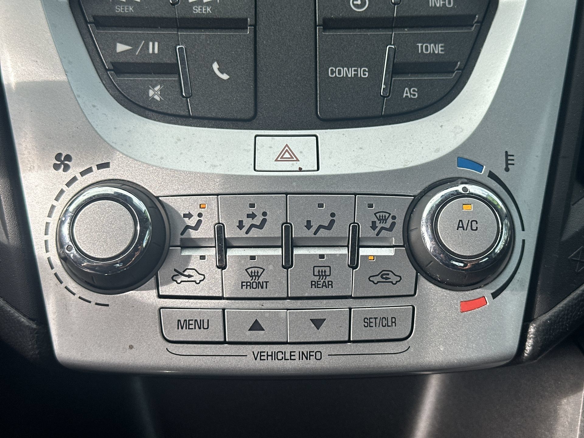 Used 2016 Chevrolet Equinox LS FWD image 28