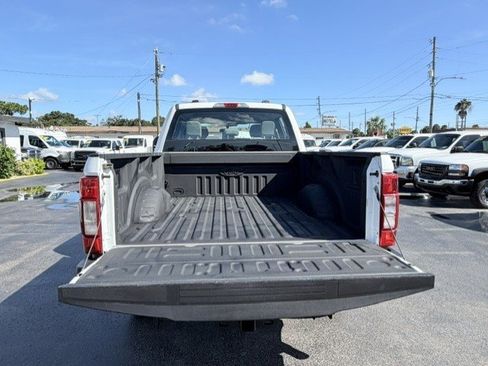 Used 2022 Ford F250 XL w/ STX Appearance Package AWD/4WD image 8